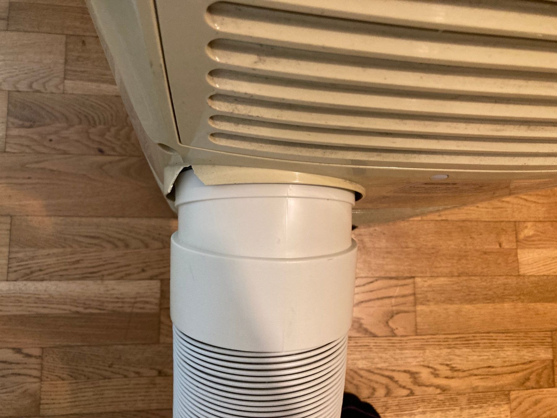 Condizionatori: Delonghi PAC N76 – Usato da Glattbrugg venduto da Me1996 2