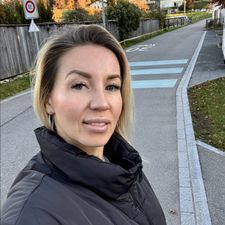 Profile image of VeraK.
