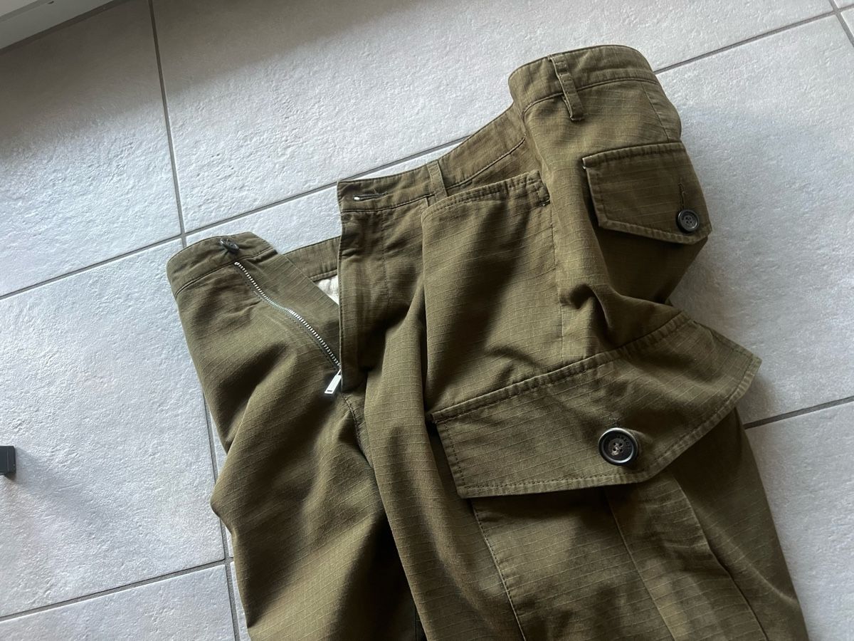 Dsquared2 Hosen: Dsquared2 pantalone cargo uomo 50 – Gebraucht aus Mendrisio von fly_9wzx 4