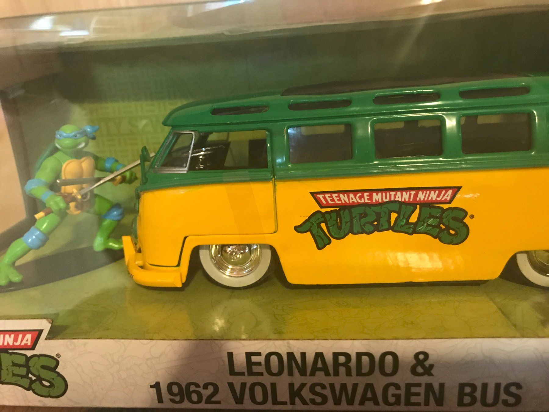 Giocattoli: Jada - Turtles - Leonardo + VW Bus - Die Cast – Nuovo e nell'imballaggio originale da Ennenda venduto da ZiskaGL 4