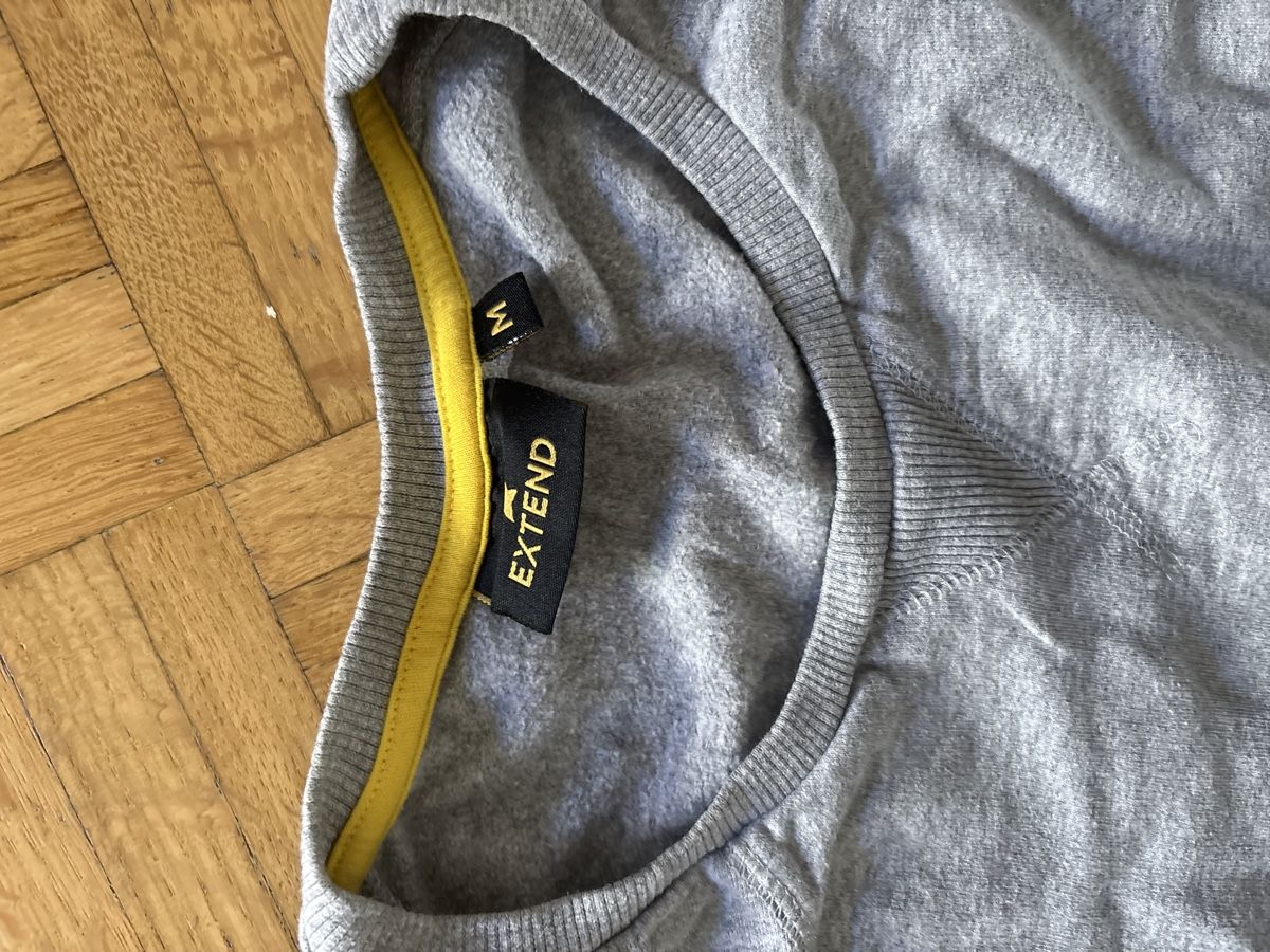 Maglioni & Felpe: Bequemer grauer Basic Pullover, grösse M – Nuovo (secondo la descrizione) da Bern venduto da ser_6vm5 1