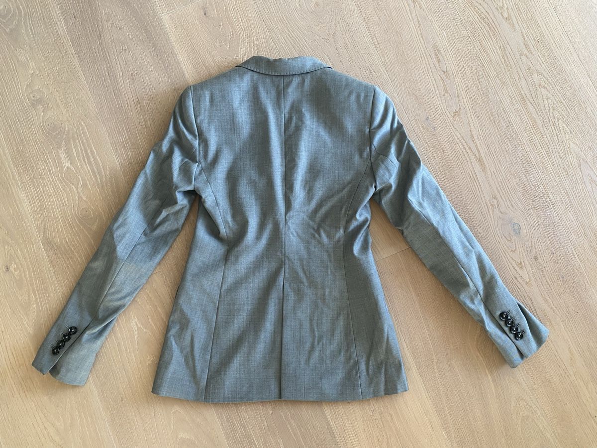 Massimo Dutti Giacche: Neueertiger Massimo Dutti Blazer, Grau, Grösse 36 – Nuovo (secondo la descrizione) da Winkel venduto da Flyhy2020 3