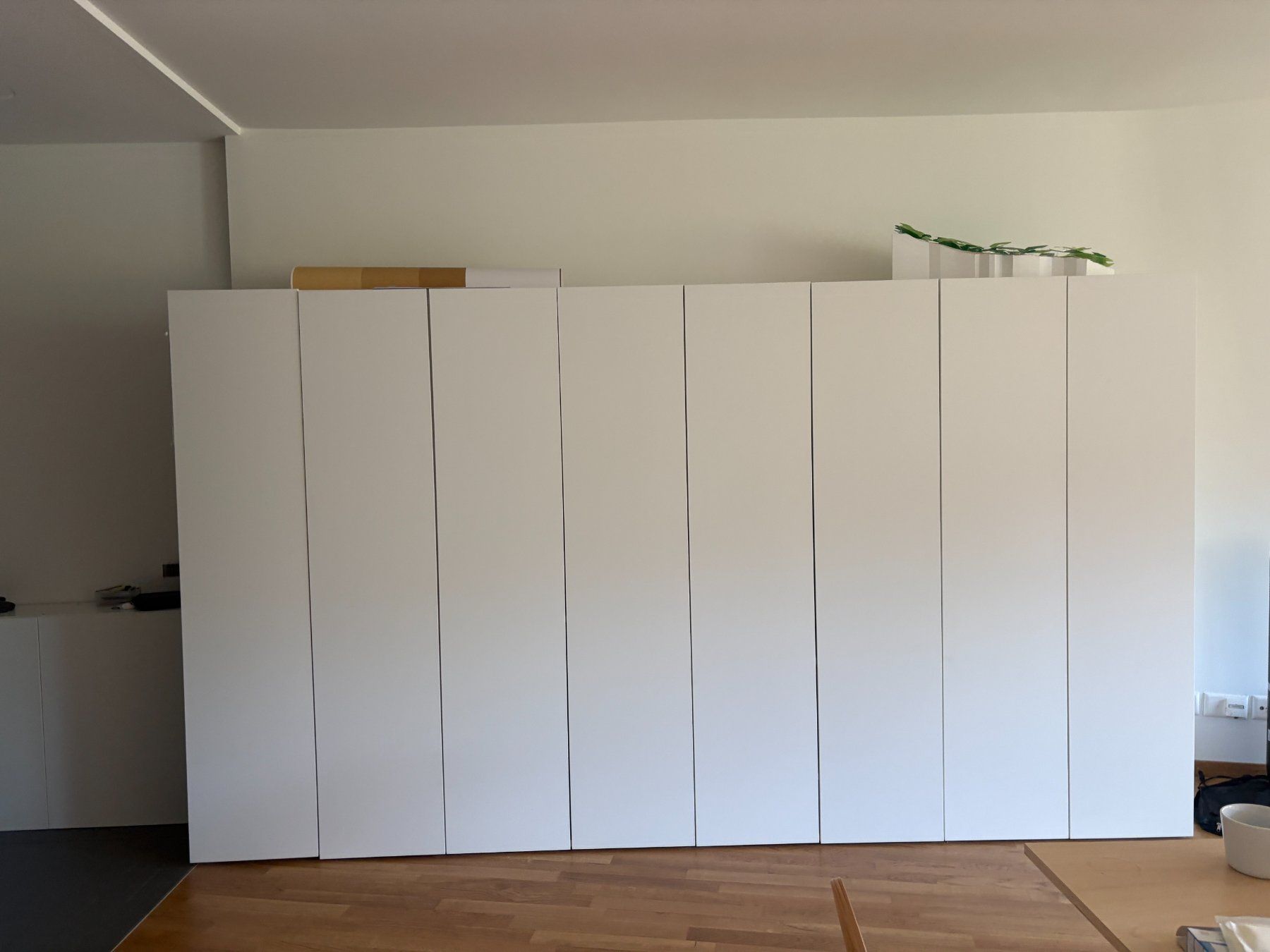 Guardaroba: PLASTA Wardrobe – Usato da Basel venduto da alt_58bm