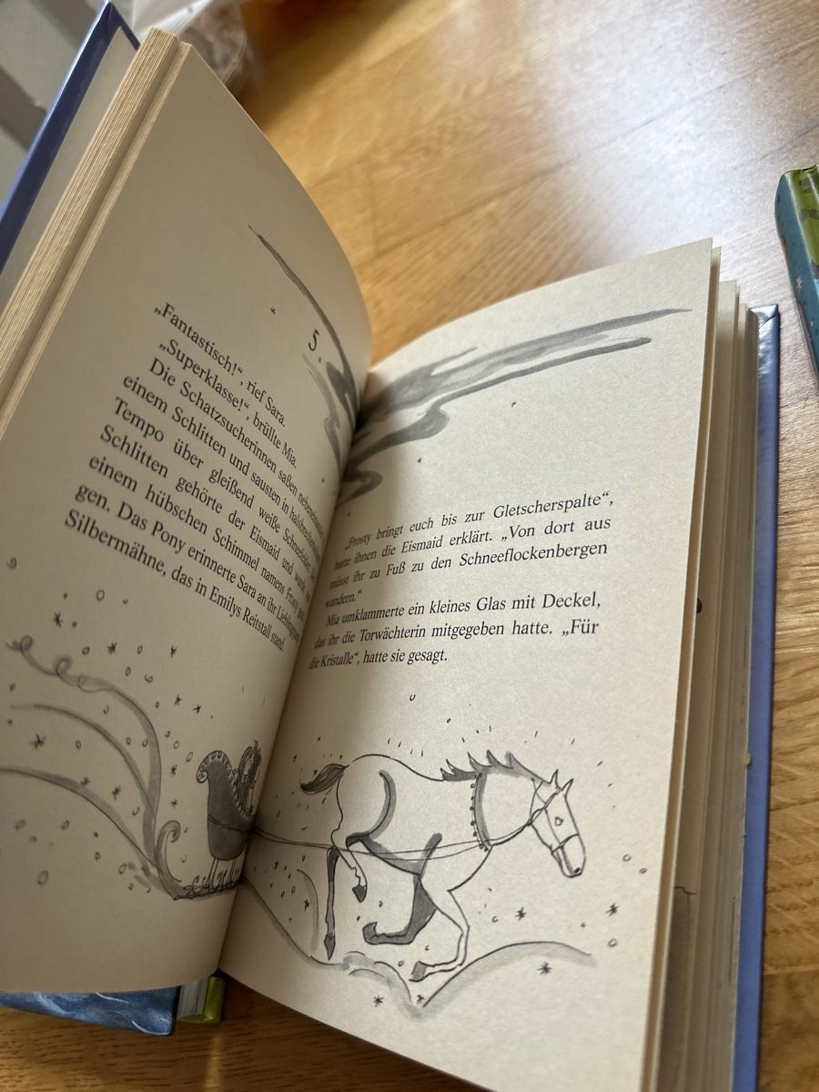 Libri: 4 Bücher Kind/Jugend – Usato da Grenchen venduto da alain77 2