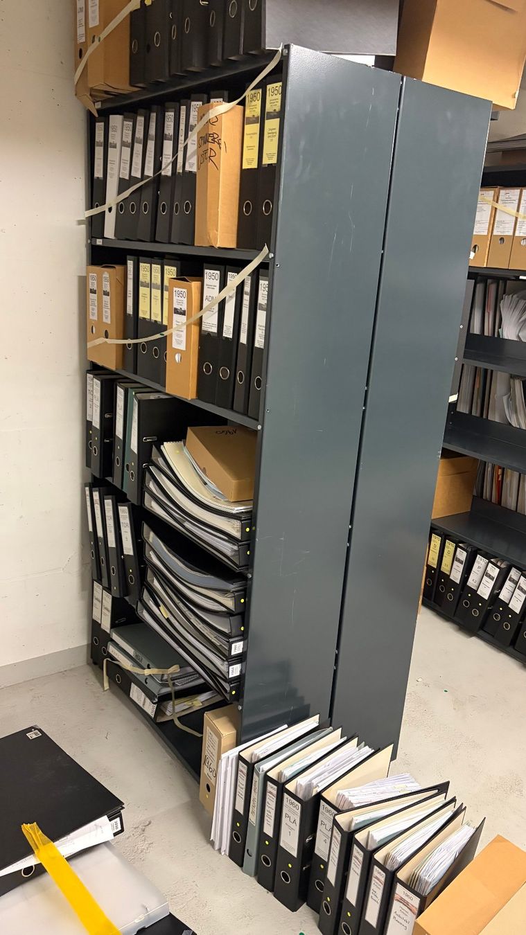 Scaffali: 8 Archiv Regale Metall – Usato da Zürich venduto da pst_2jsl 3