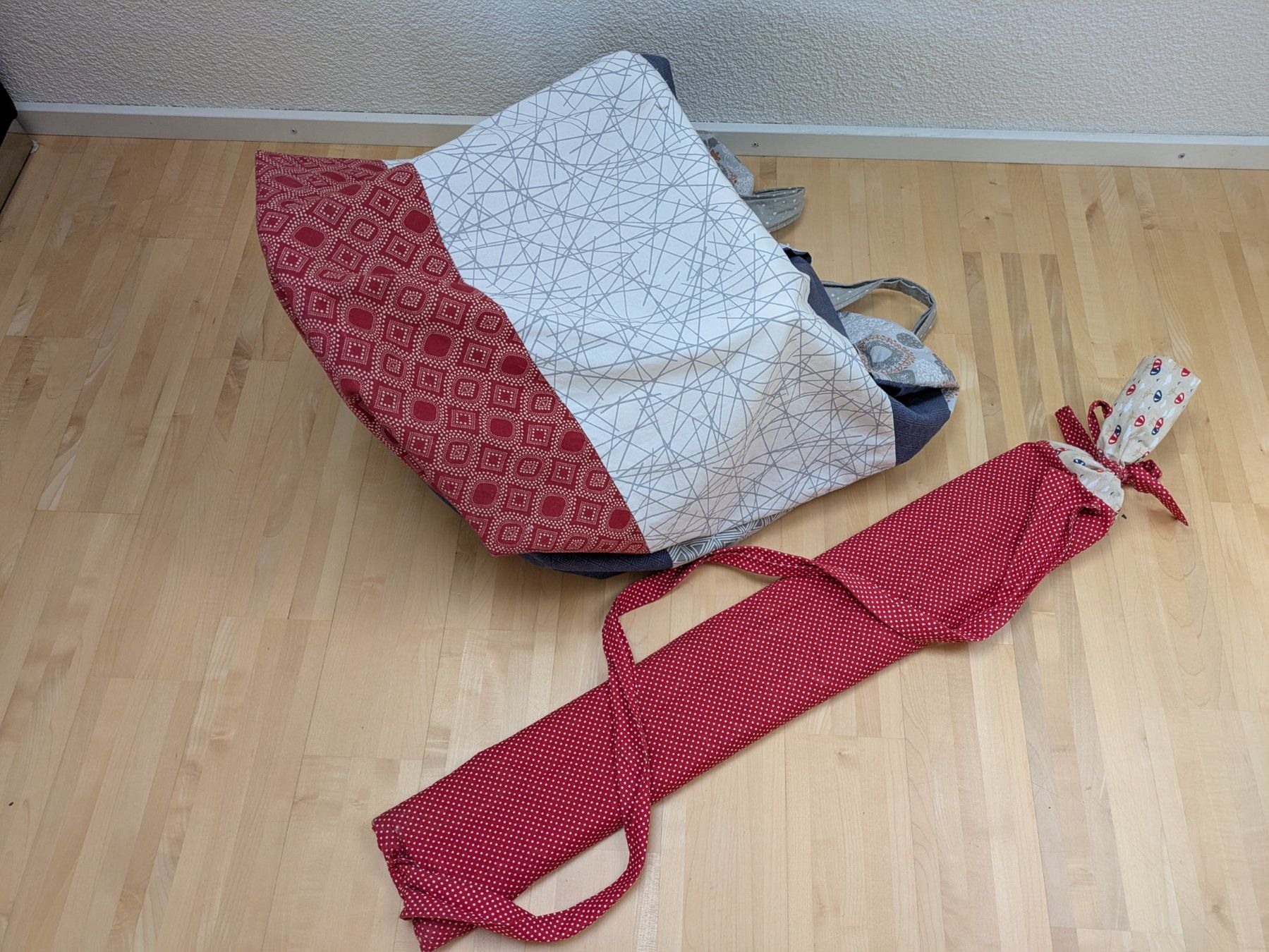 Ikea Seggioloni: Ikea Hochstuhl mit Rucksack – Usato da Bern venduto da macsandra 2