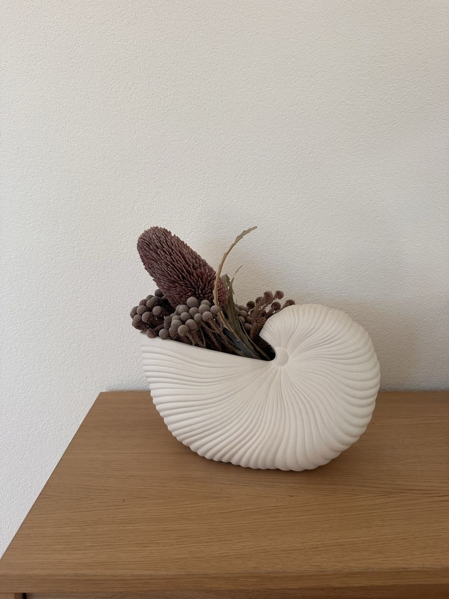 Ferm living Vasen & Gefässe: Ferm Living Shell - Vase – Gebraucht aus Winterthur von Glatzco 2