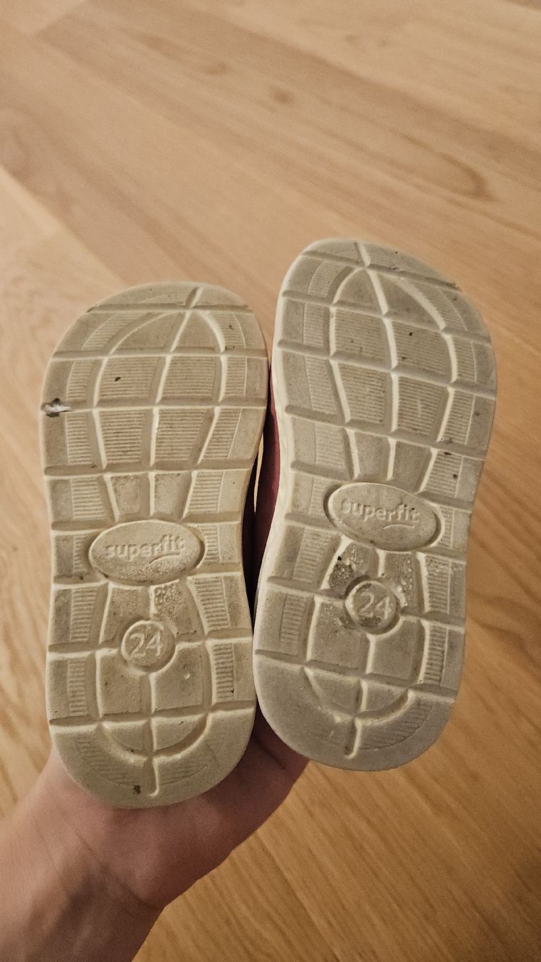Superfit Schuhe für Mädchen: Sandalen Superfit Gr 24 – Gebraucht aus Murten von RYO_RYO 2