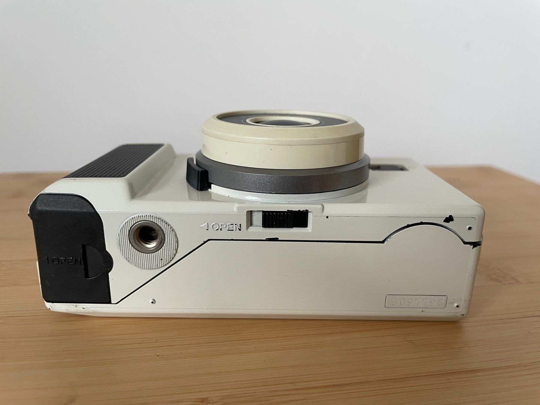 Fujica Fotocamera: Fujica DL-20 – Usato da Petit Lancy venduto da gil_hr6v 4