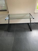 Schreibtisch 