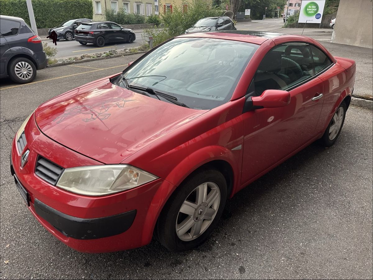 Renault Automobili: Renault Mégane Cabrio rot – Usato da Wittenbach venduto da Mirjam1991 2