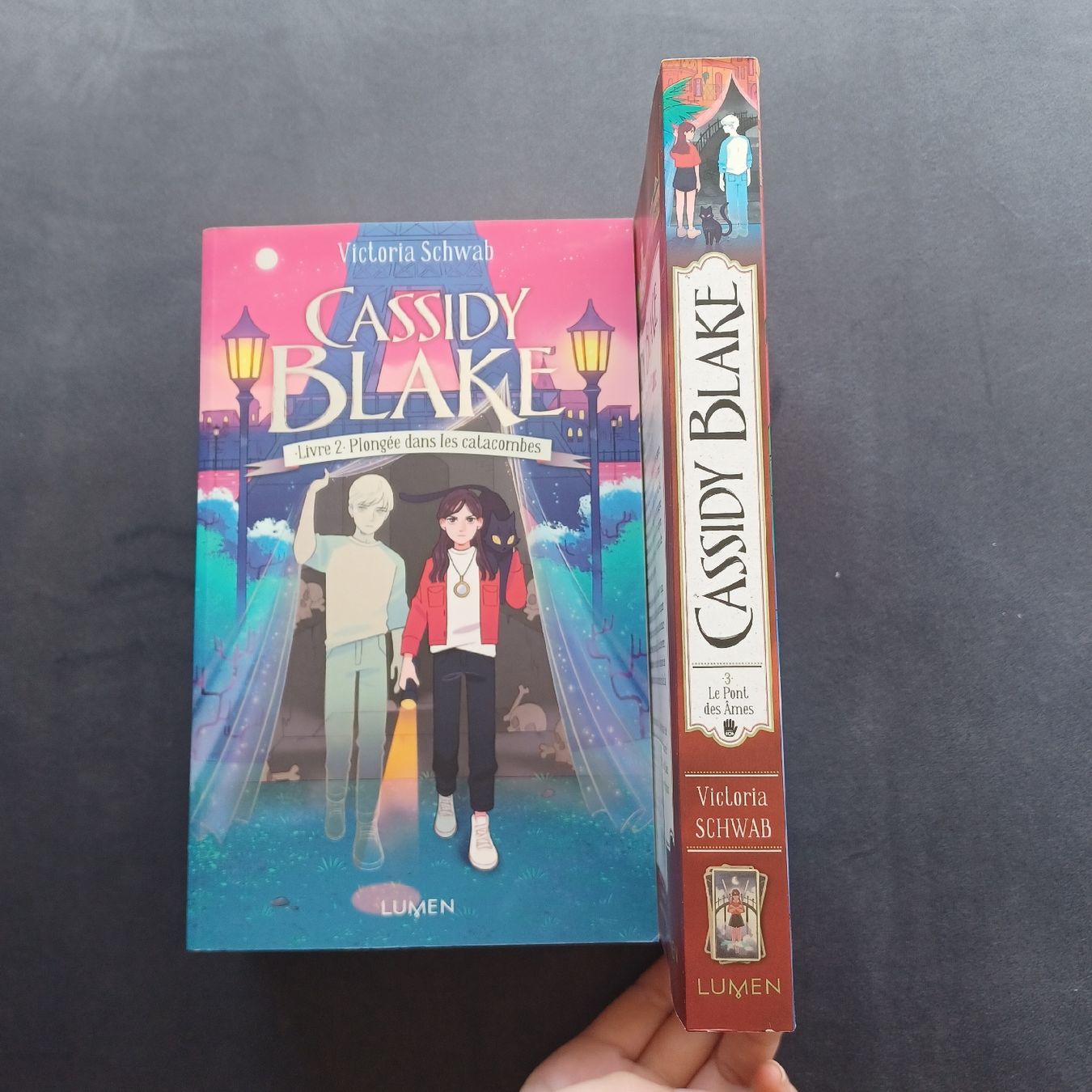 Bücher: Cassidy Blake, Trilogie de Victoria Schwab – Neu (gemäss Beschreibung) aus Ardon von lau_f96t 2