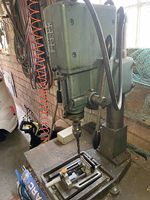 Tisch / Säulenbohrmaschine