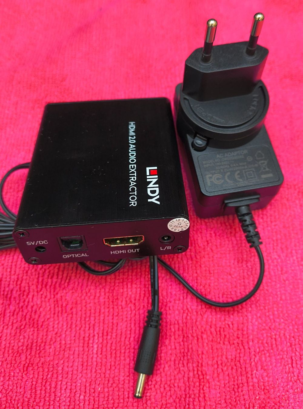 Convertisseurs: Lindy HDMI 2.0 Audio Extractor Mod. 38171 – D'occasion à Langwiesen par Wobrec