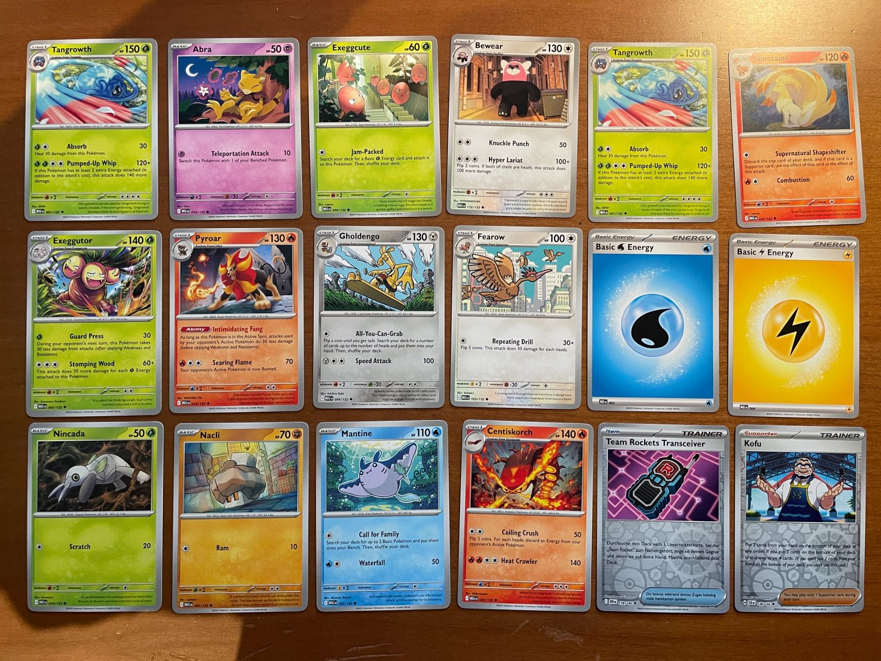 Pokémon Carte collezionabili: Pokemon Karten Set (Versand gratis) – Nuovo (secondo la descrizione) da Chur venduto da Angerson