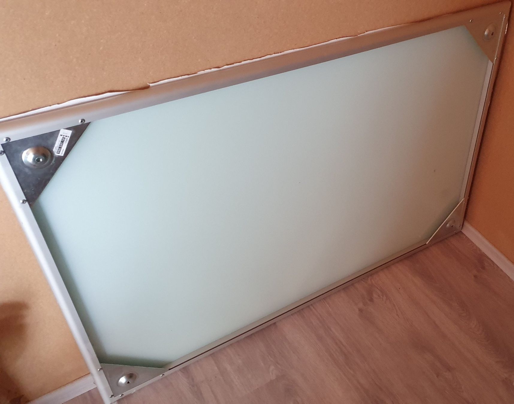 Ikea Tavoli: Glastisch Vika Lauri von Ikea – Usato da Bözberg venduto da the_redsnapper