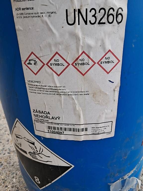 Tutti gli attrezzi: 30Liter Putzreiniger Industrie Putzmittel – Usato da Rotkreuz venduto da sunnyboy81 3