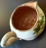 Rustikal schönes Keramik-Terracotta Gefäss mit Henkel