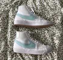 Nike Blazer Mid 77 Sneakers White Mint Used Condition