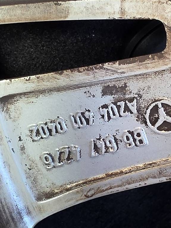 Mercedes-Benz Cerchioni: Original Mercedes Benz Alufelgen – Usato da St. Gallen venduto da Meziu 2
