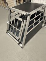 Alu Hundebox fürs Auto (54 x 69 x 50 cm) inkl. Kissen  
