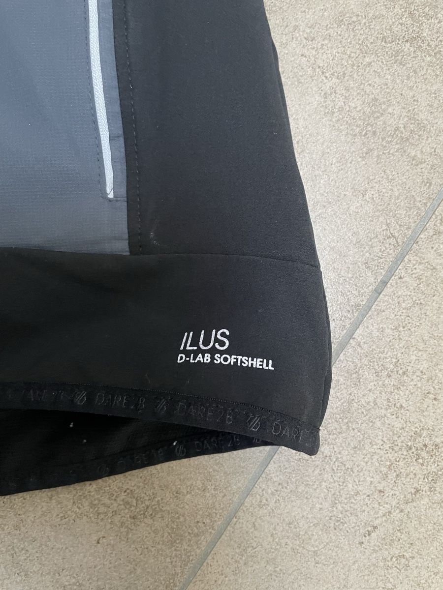 Gilet & Giacche: Dare2B Softshell Weste, Gilet, Gr. 42 (EU) – Nuovo (secondo la descrizione) da Bronschhofen venduto da Sommernacht03 2