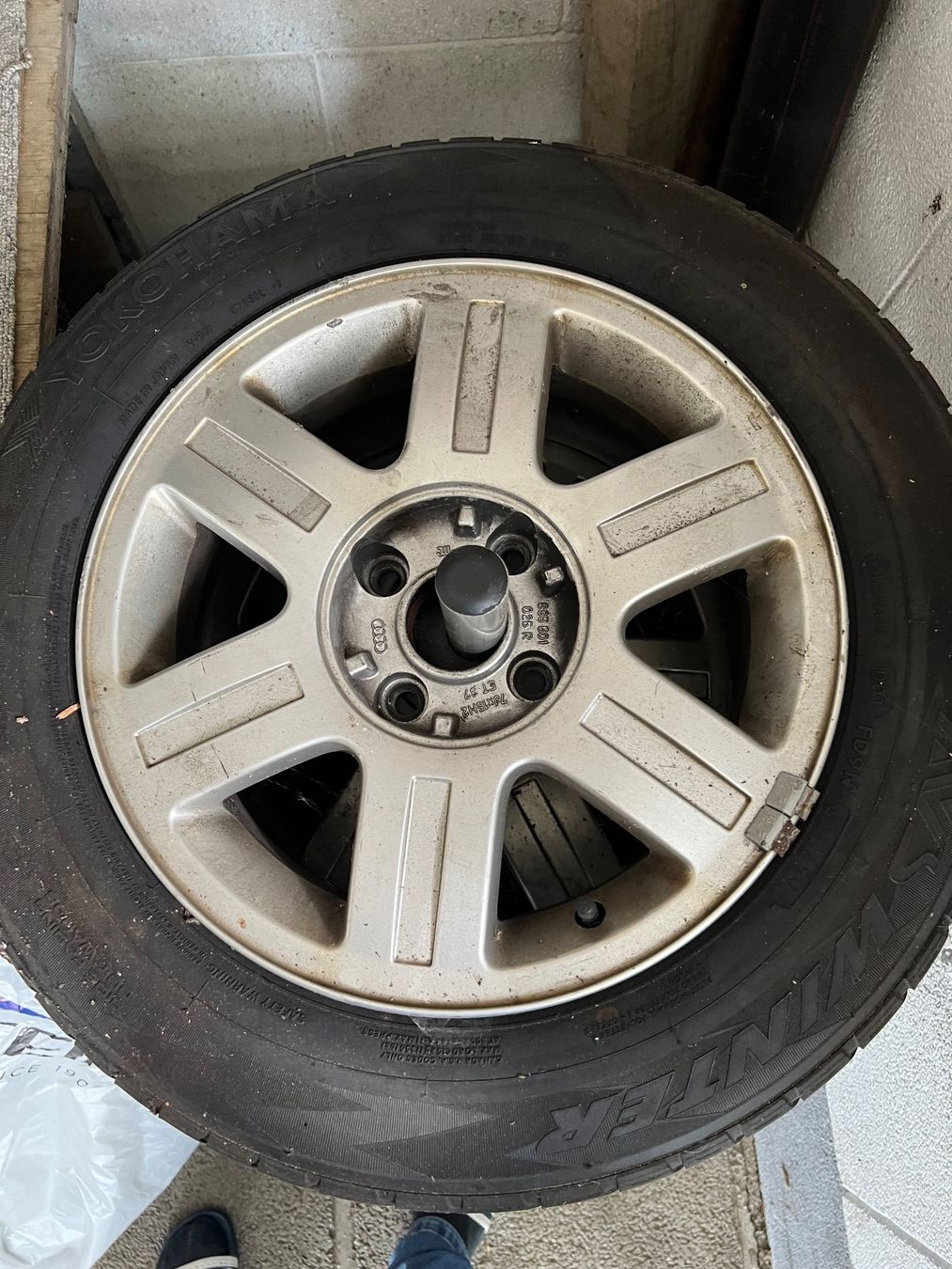 Audi Pneumatici & Ruote complete: Kompletträder / Audi – Usato da aarwangen venduto da Butzi99 2