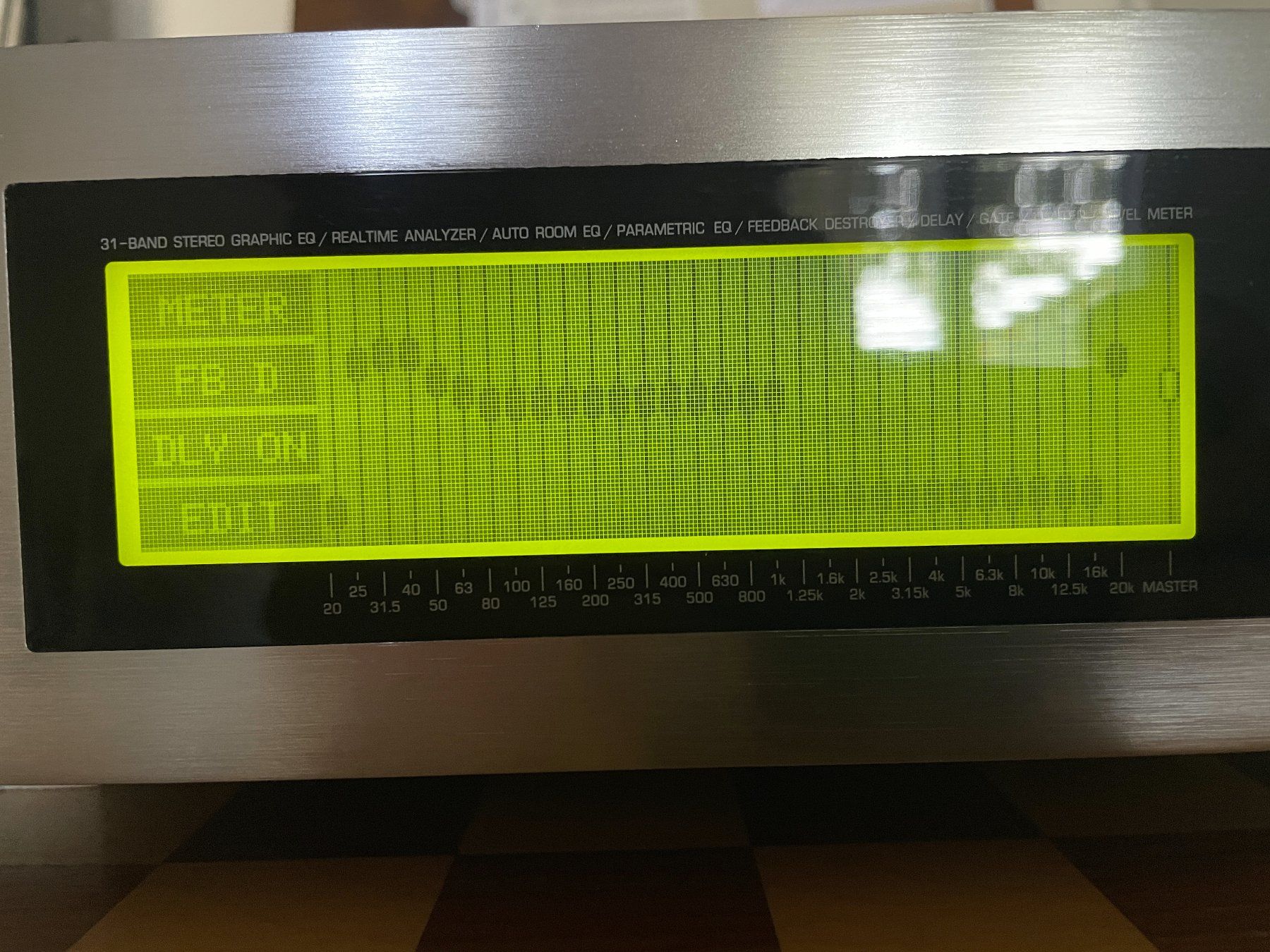 Behringer Egaliseurs: Behringer Ultra Curve Pro – D'occasion à Herbligen par Clancy5 1