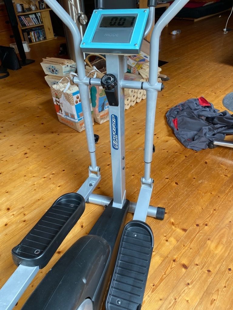 Hometrainer: Crosstrainer – Gebraucht aus Dürnten von raq_w6pb 4