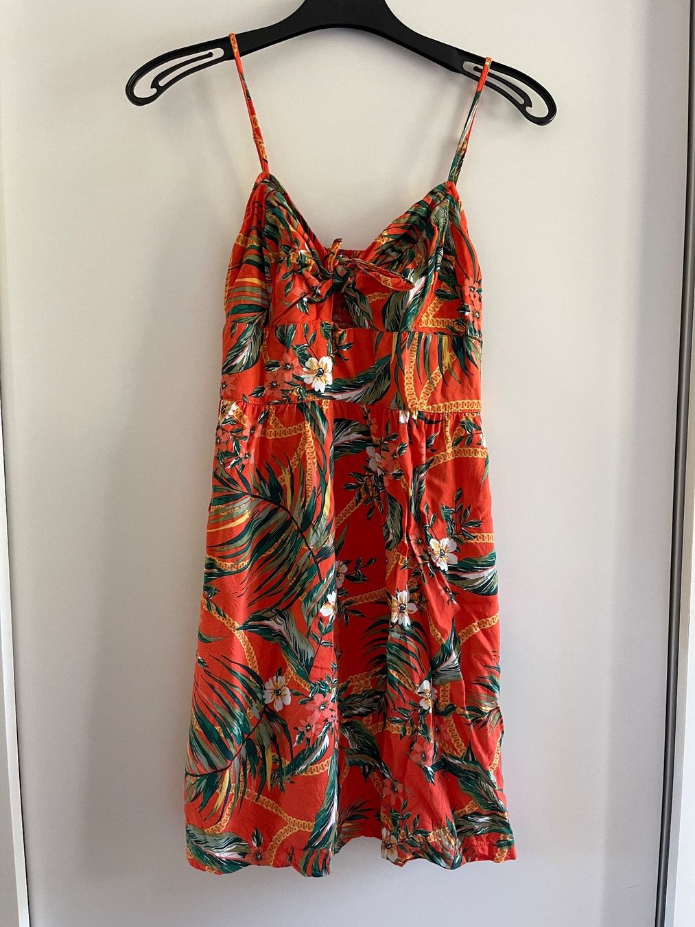 Kleider: Robe orange à motifs – Gebraucht aus Sion von edelweissse