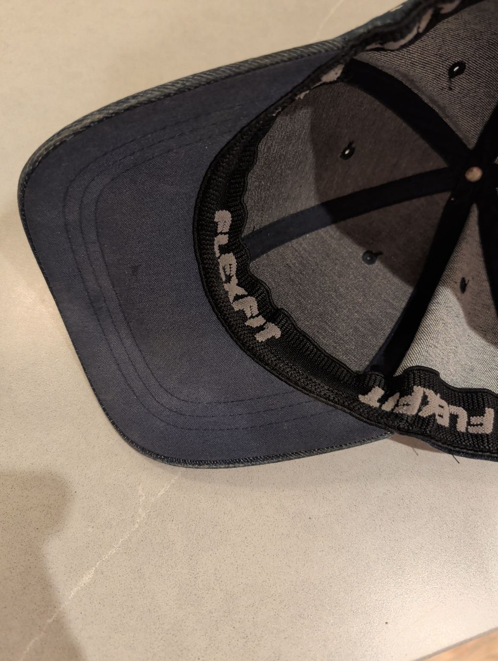 Flexfit Copricapi, berretti & cappellini: Baseball Cap Flexfit M-XL Denim Custom – Usato da Unterengstringen venduto da MrBruno81 4