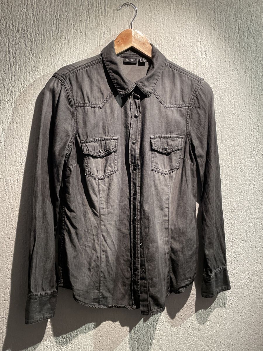 Camicette: Blouse – Usato da Henggart venduto da Engelsi