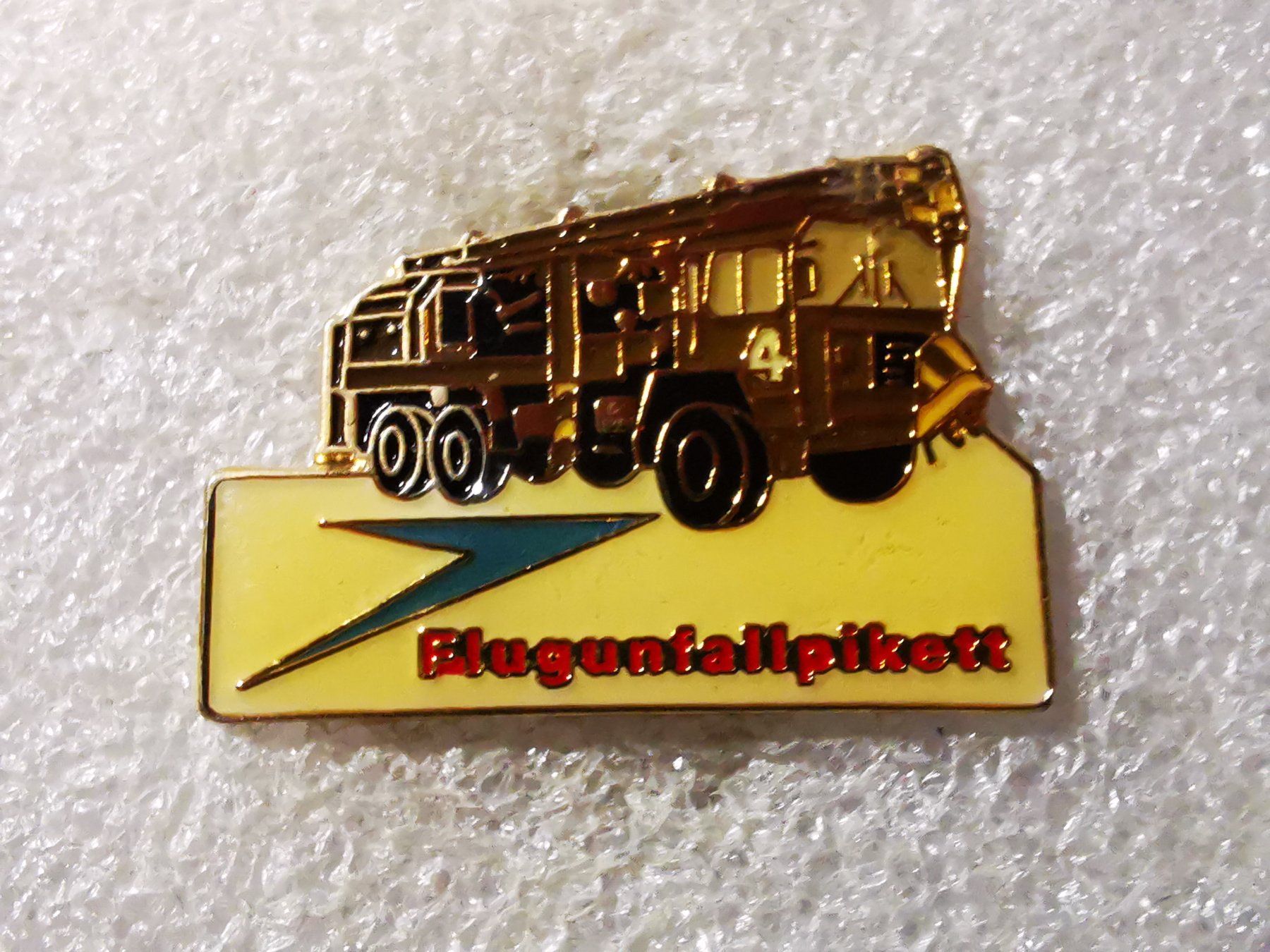 Placchette & Badge: Ansteckpin 89: Feuerwehr – Usato da Oppligen venduto da Pin-Fall-Shop