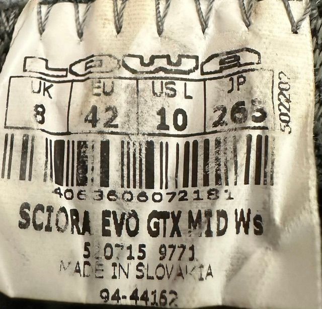 Lowa Chaussures femmes: Lowa Sciora Evo GTX Damen-Wanderschuh Gr. 42 – D'occasion à Horgen par nafets8810 4