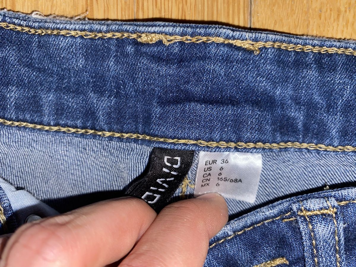 H&M Jeans: Jeans – Usato da Luzern venduto da oli_6x2r 2