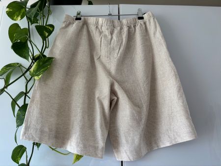 WEEKDAY beige Shorts mit Leinen Gr. S
