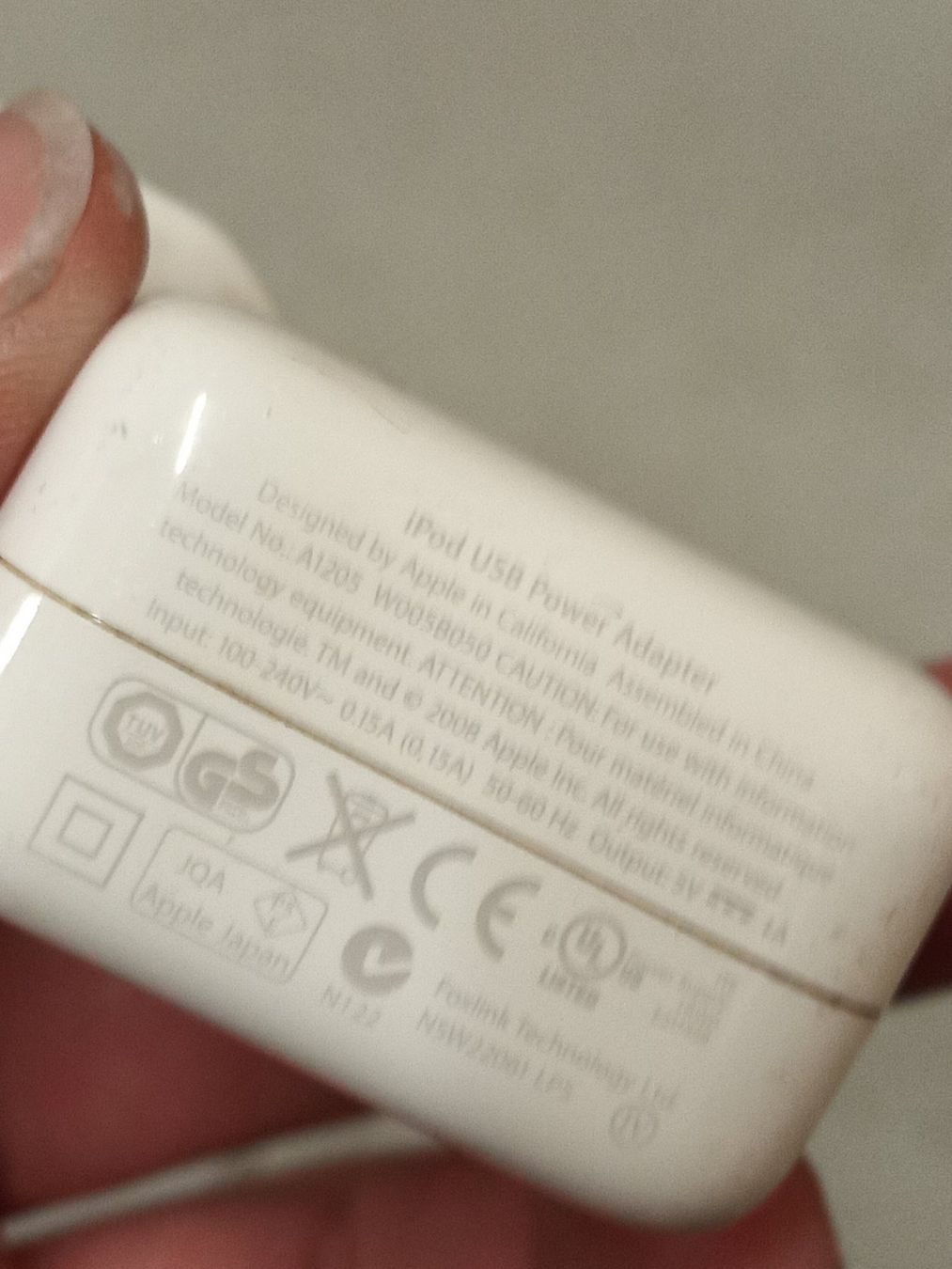 Apple Unità & Adattatore: Original Apple Ipod USB Power Adapter - A1205 – Usato da Zürich venduto da danihell