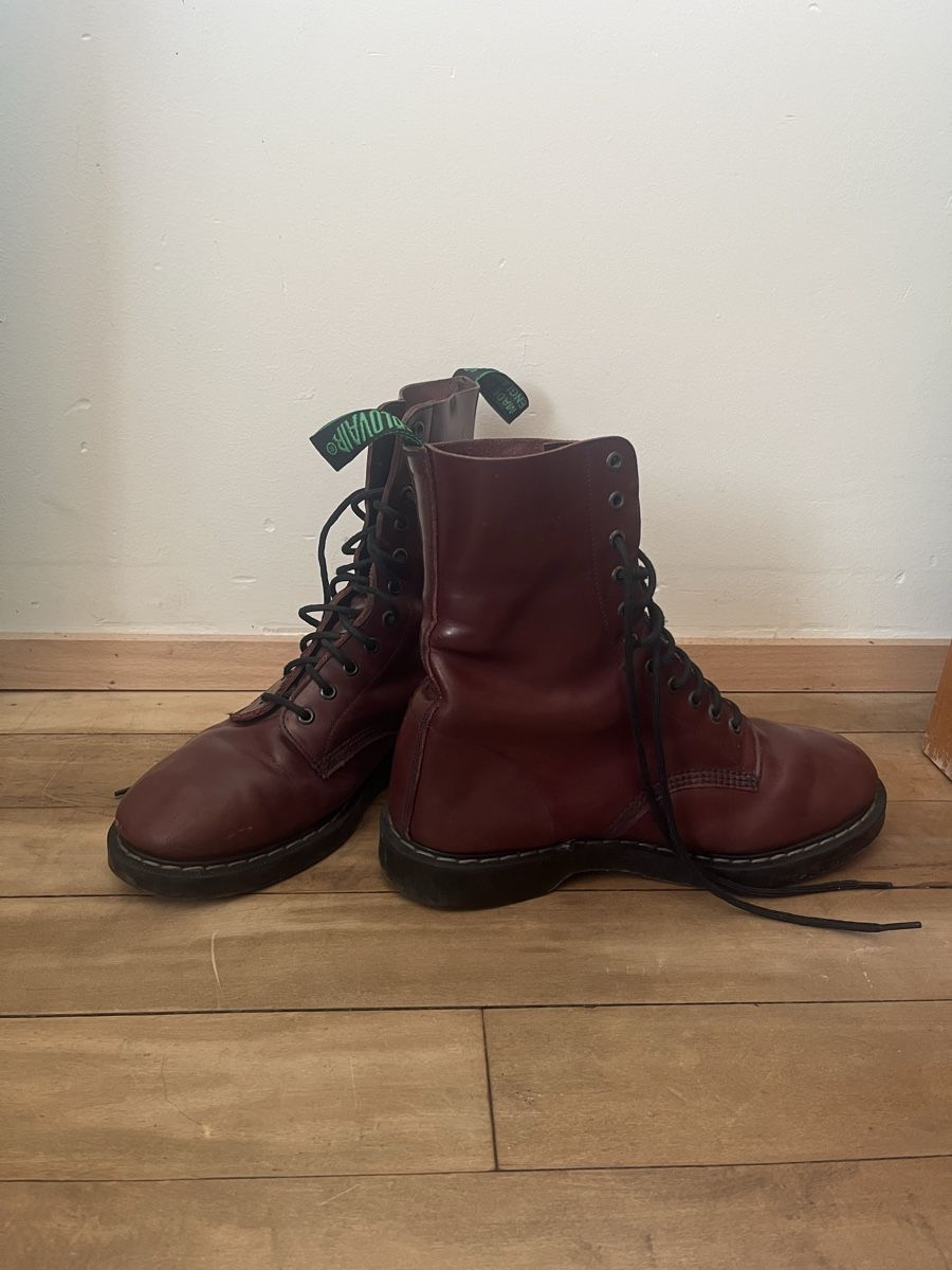 Herrenschuhe: Solovair Stiefel – Gebraucht aus Basel von noa_p6jv 2