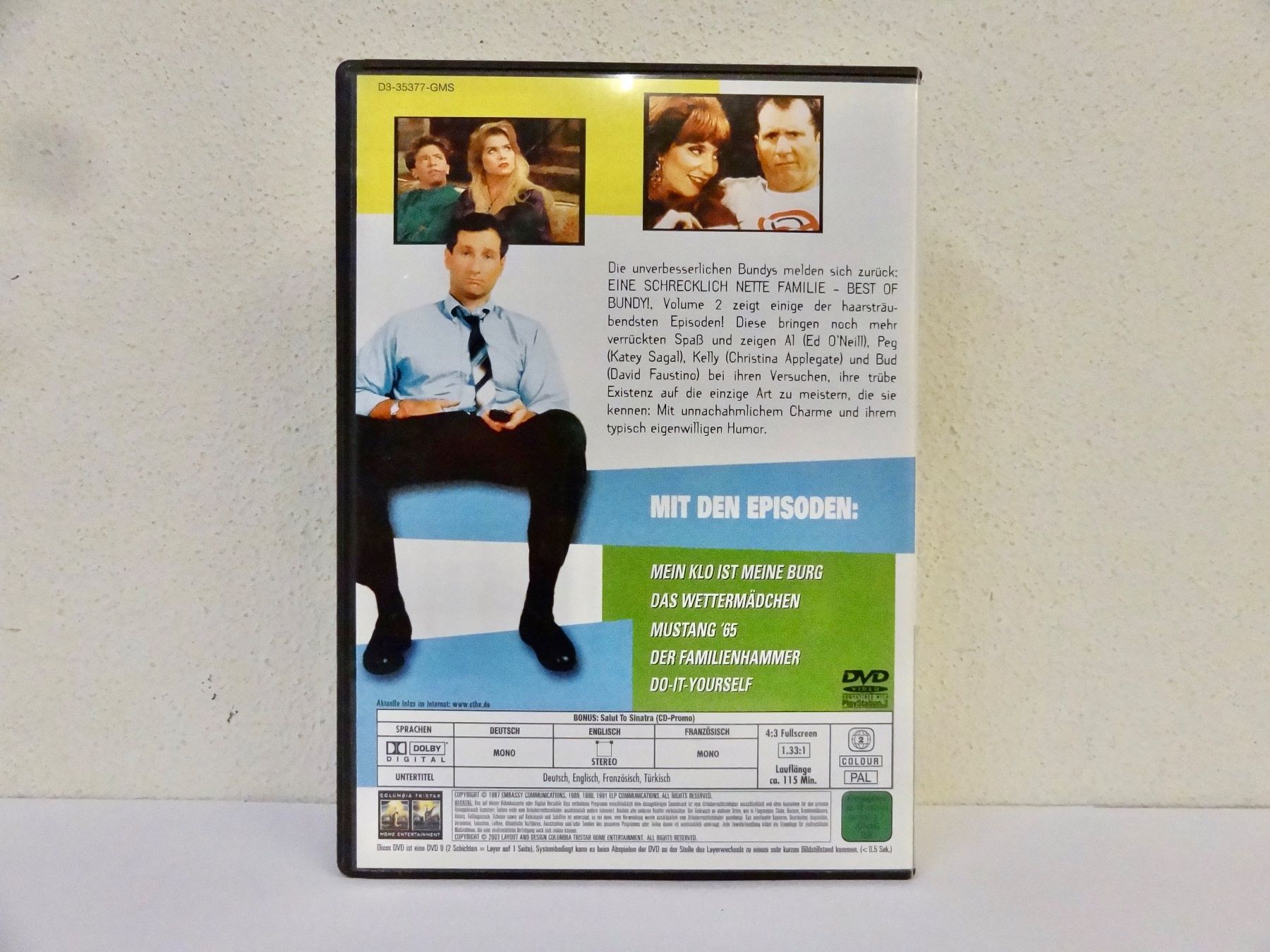 Tutti i DVDs: DVD EINE SCHRECKLICH NETTE FAMILIE VOLUME 2 – Nuovo (secondo la descrizione) da Kerzers venduto da wisaundso 2