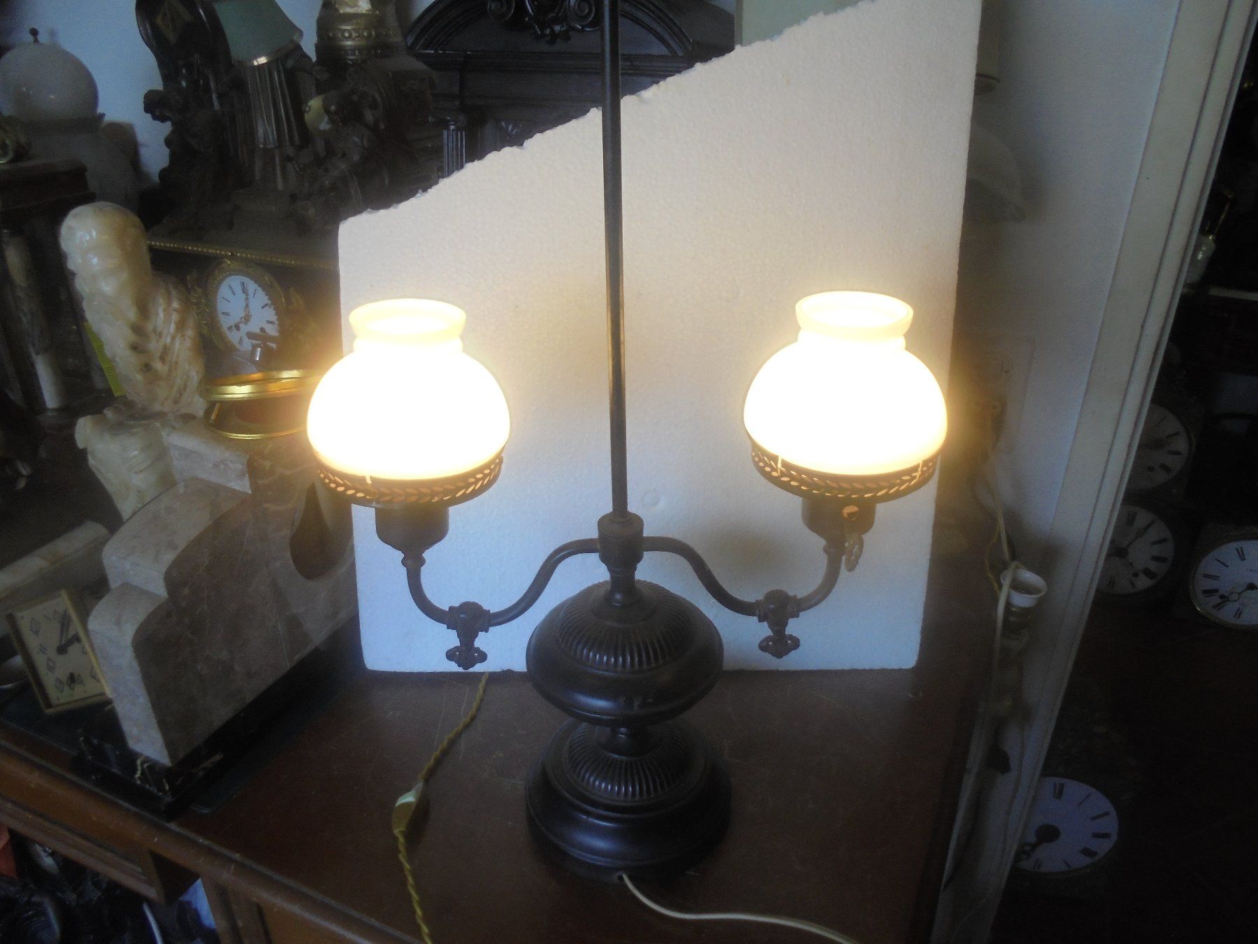 Lampade: Antike Tischlampe – Usato da Camorino venduto da Hunpete