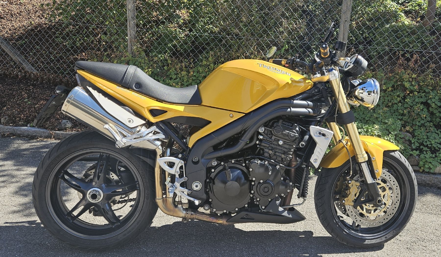 Triumph Strasse: TRIUMPH Speed Triple 1050 – Gebraucht aus Wichtrach von Fischkopp98 1