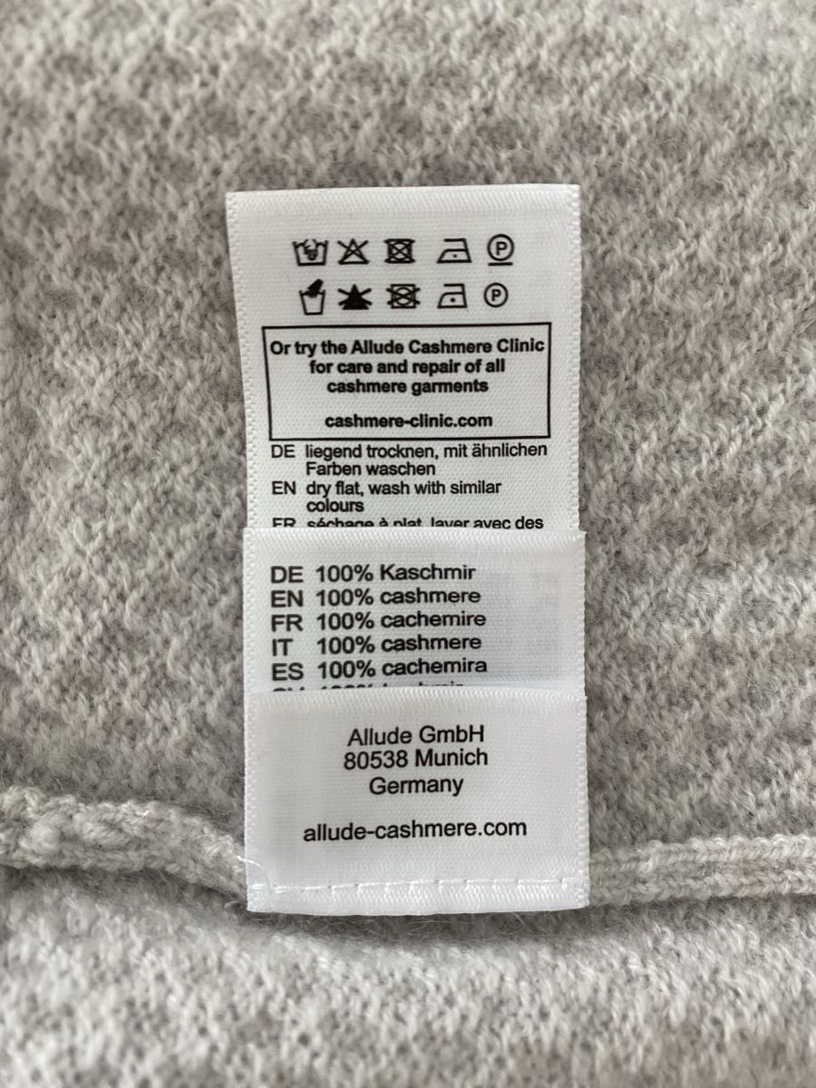Allude Vestes: ALLUDE Strickjacke Kaschmir hellgrau/beige Gr.L  – D'occasion à Schaffhausen par Fie 6