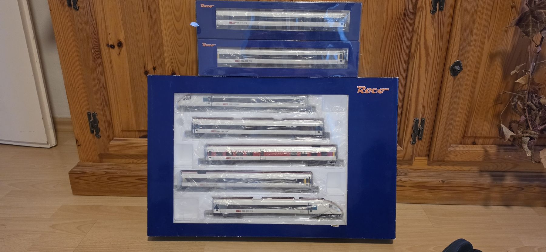 Roco Modelleisenbahnen: Roco ICN SBB Rabde 500 – Gebraucht aus Bettlach von United83