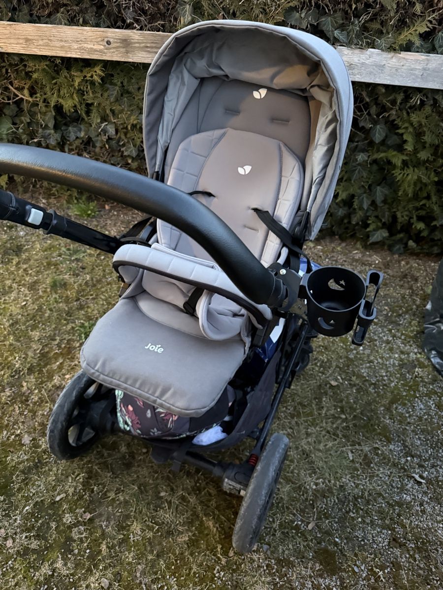 Joie Carrozzine: Joie Versatrax Pushchair - Grey - Excellent Condition! – Usato da Rüti ZH venduto da gol_kf95 2