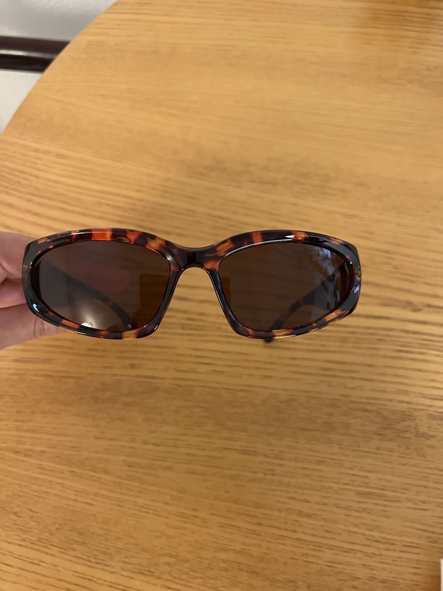 Occhiali & Lenti: Sonnenbrille – Usato da Zürich venduto da sop_xbd7
