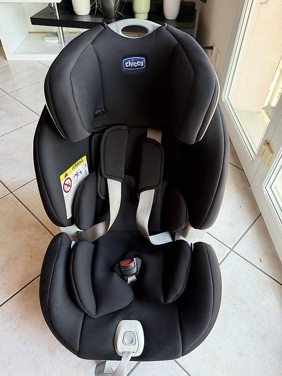 Seggiolini per auto: Siège voiture 0 à 7 ans  – Usato da Chézard-St-Martin venduto da luc_q9tn