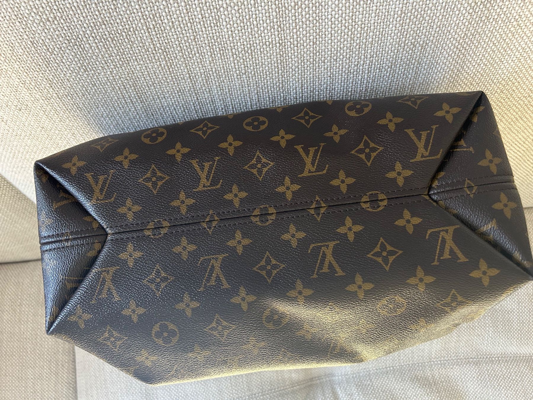 Louis Vuitton Borse da donna: Louis Vuitton Hobo Bag – Usato da Bassersdorf venduto da Sbuehli 1