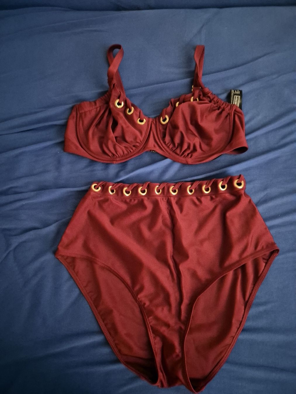 Maillots de bain & Bikinis: Bikini 85 E  – D'occasion à Würenlingen par kuh33