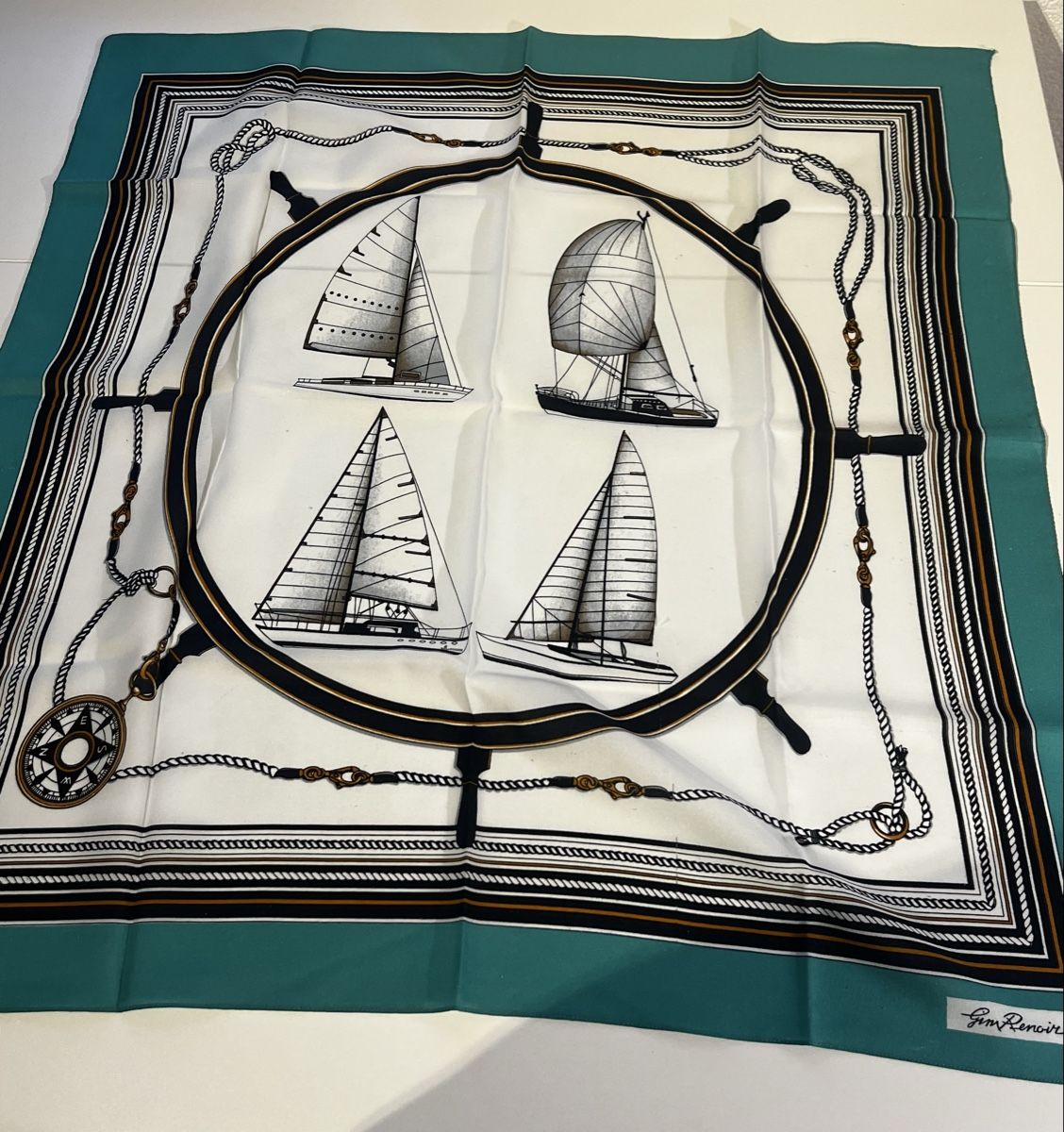 Foulards, Tücher & Schals: Foulard Gim Renoir – Gebraucht aus St-Pierre-Clages von ste_xk6p 2