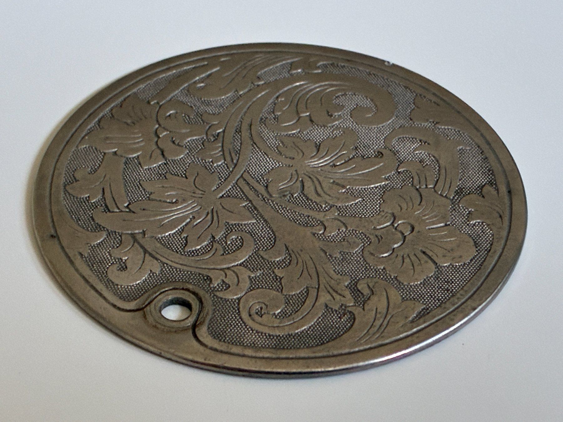 Singer Macchine da cucire: Singer-Abdeckplatte (Simanco 8300) + Original-Rändelschraube – Usato da Biberist venduto da longimanus3 7